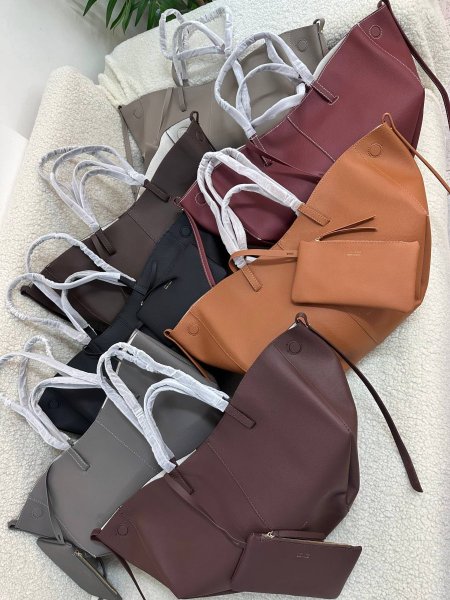 حقيبه بولين سادة حجم ممتاز