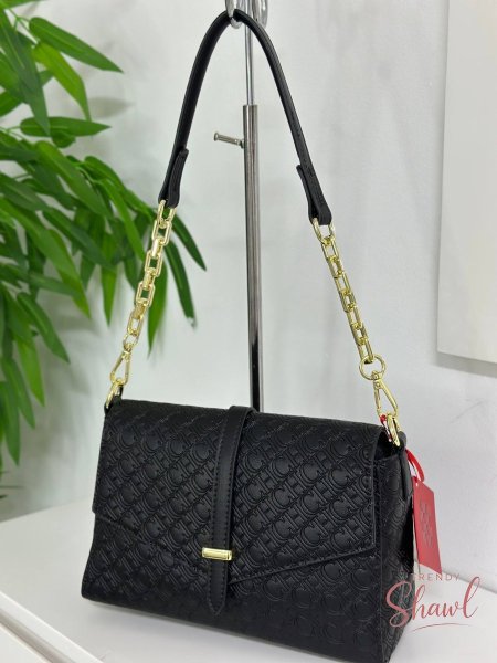 حقيبه CH جلد اسود فاخر