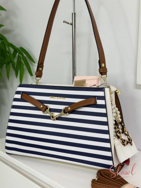 ابيض مخطط كحلي