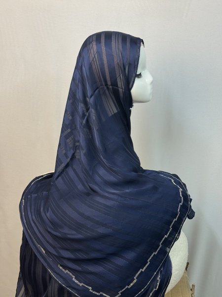 كحلي مع خرز فضي