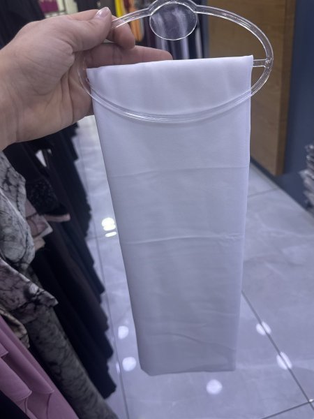 جورجيت باللون الايڤوري